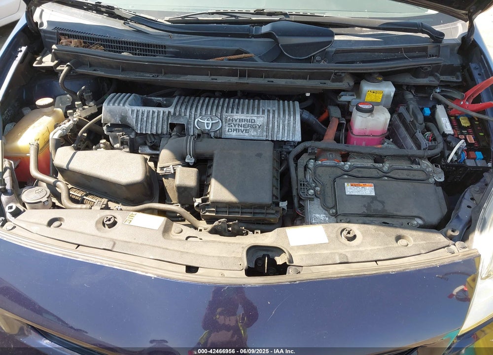 2015 TOYOTA PRIUS VIN: JTDKN3DU4F0453555