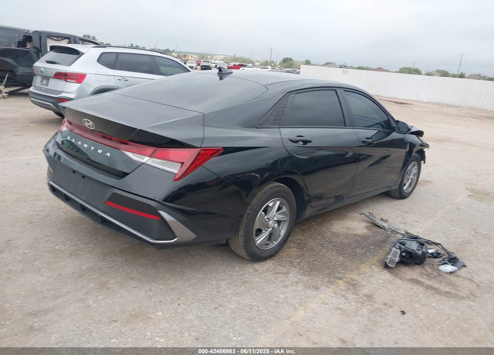2025 HYUNDAI ELANTRA SE VIN: KMHLL4DG2SU971169
