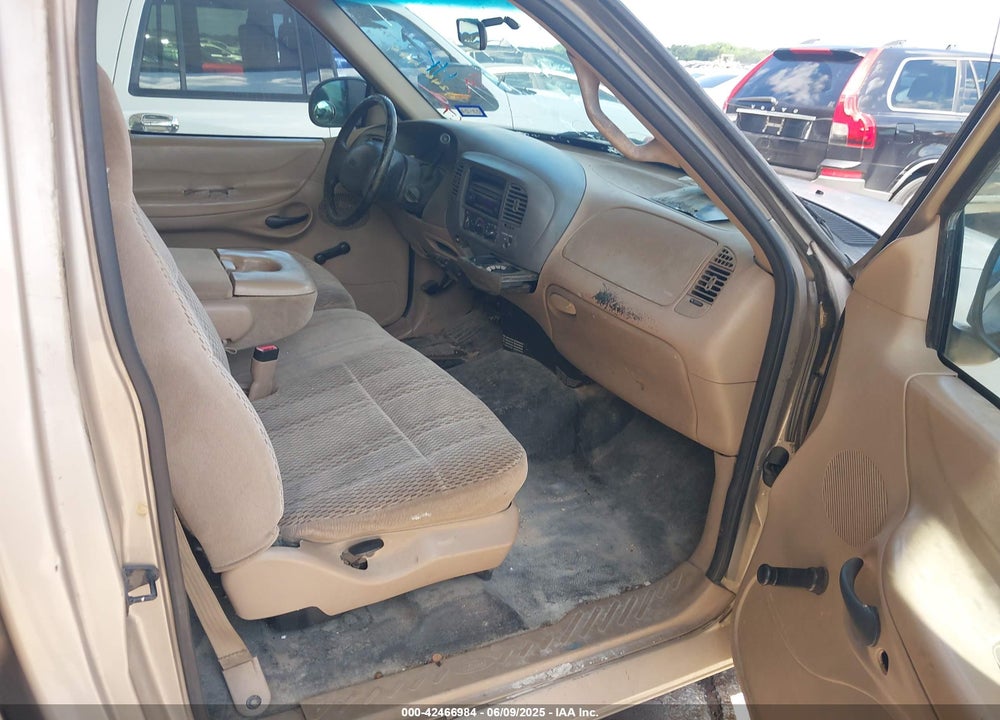 1997 FORD F-250 LARIAT/STANDARD/XL/XLT VIN: 1FTEF2767VKC48025