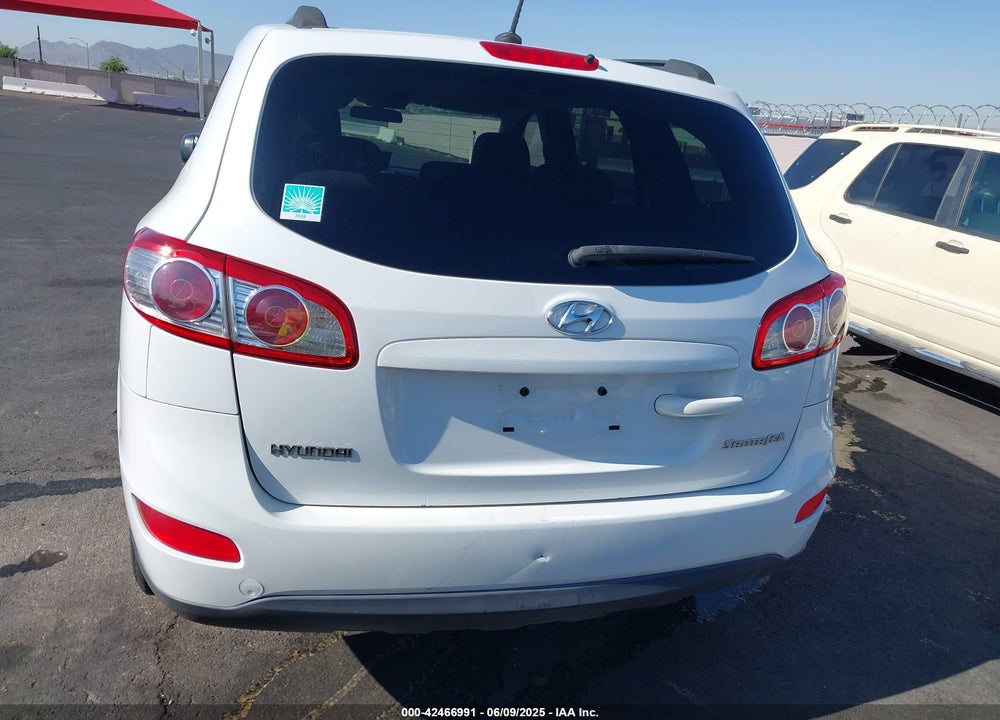 2010 HYUNDAI SANTA FE GLS VIN: 5NMSG3AB8AH400315