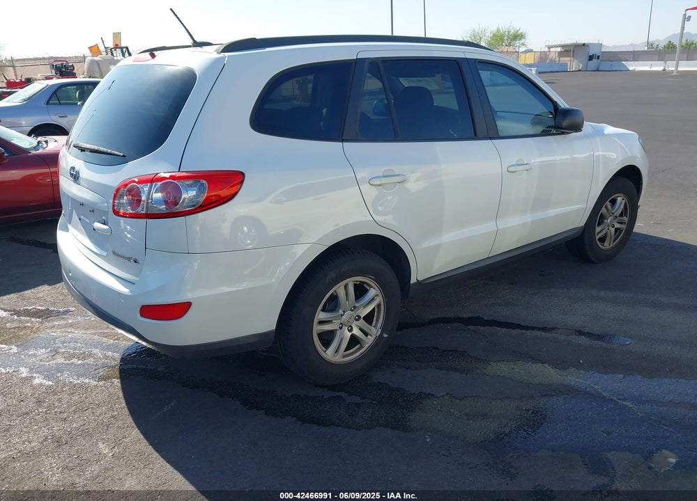 2010 HYUNDAI SANTA FE GLS VIN: 5NMSG3AB8AH400315