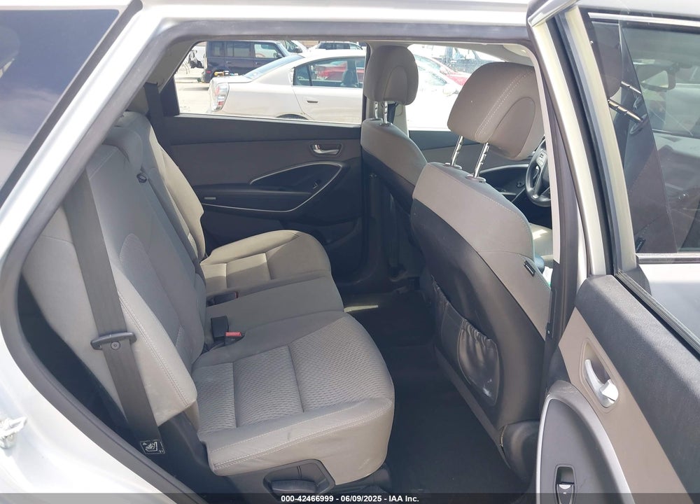2016 HYUNDAI SANTA FE SE VIN: KM8SM4HF2GU144502
