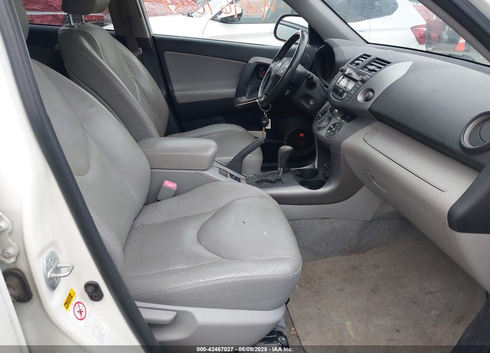 2008 TOYOTA RAV4 LIMITED V6 VIN: JTMBK31V785061228