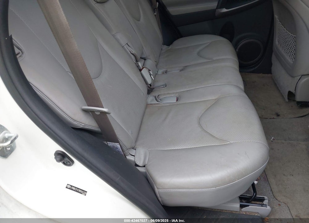 2008 TOYOTA RAV4 LIMITED V6 VIN: JTMBK31V785061228