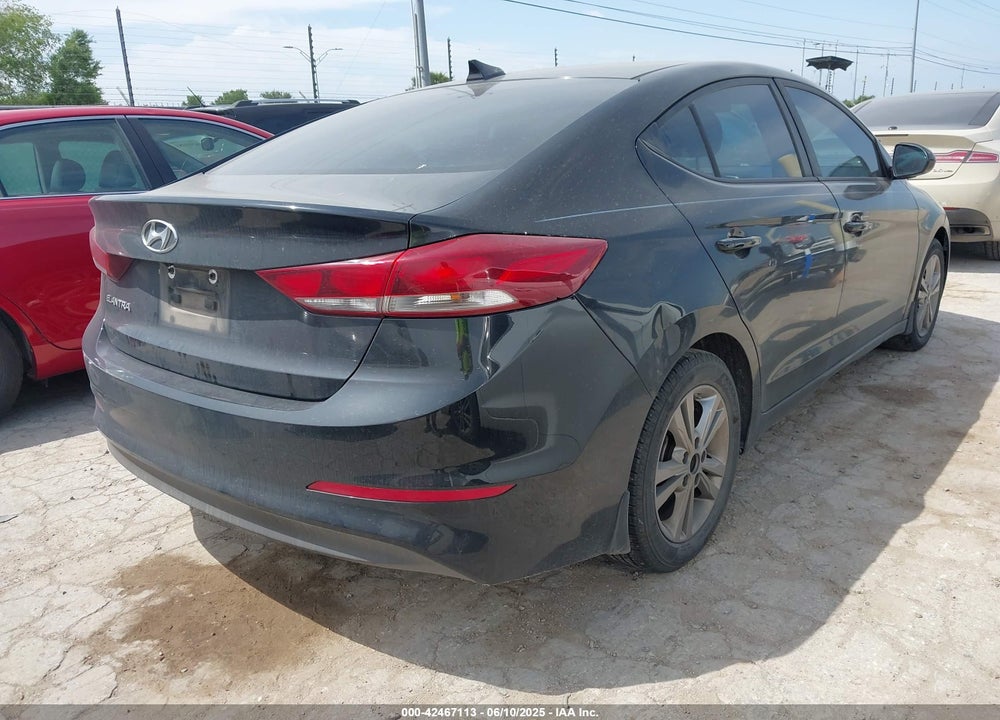 2018 HYUNDAI ELANTRA SEL VIN: KMHD84LF2JU504251