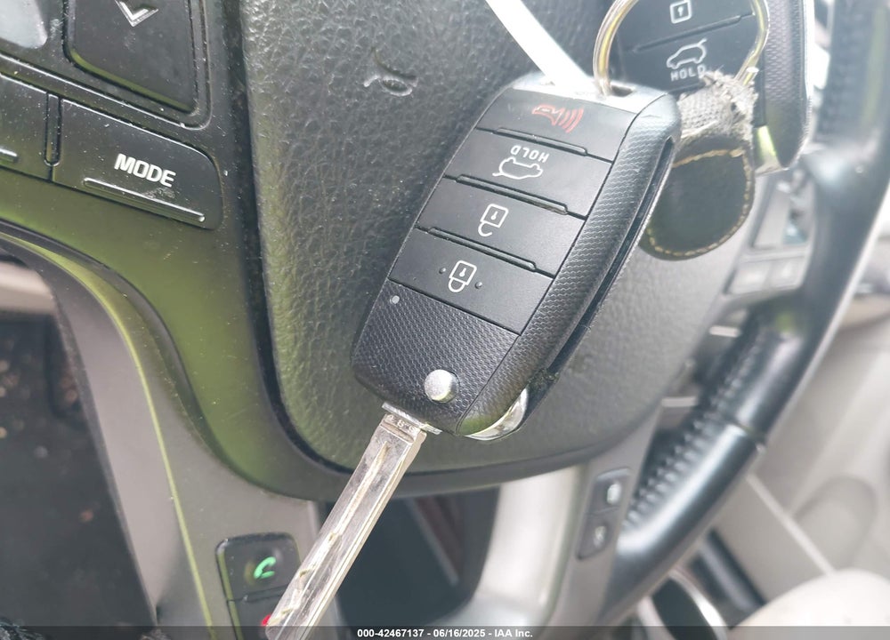 2015 KIA SORENTO VIN: 5XYKT3A64FG571319