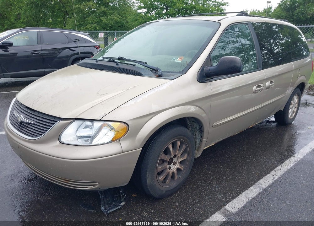 2003 CHRYSLER TOWN & COUNTRY LX VIN: 2C4GP44L13R132460