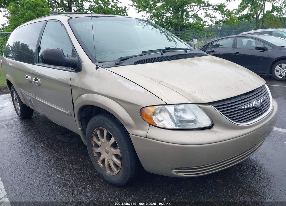 2003 CHRYSLER TOWN & COUNTRY LX VIN: 2C4GP44L13R132460