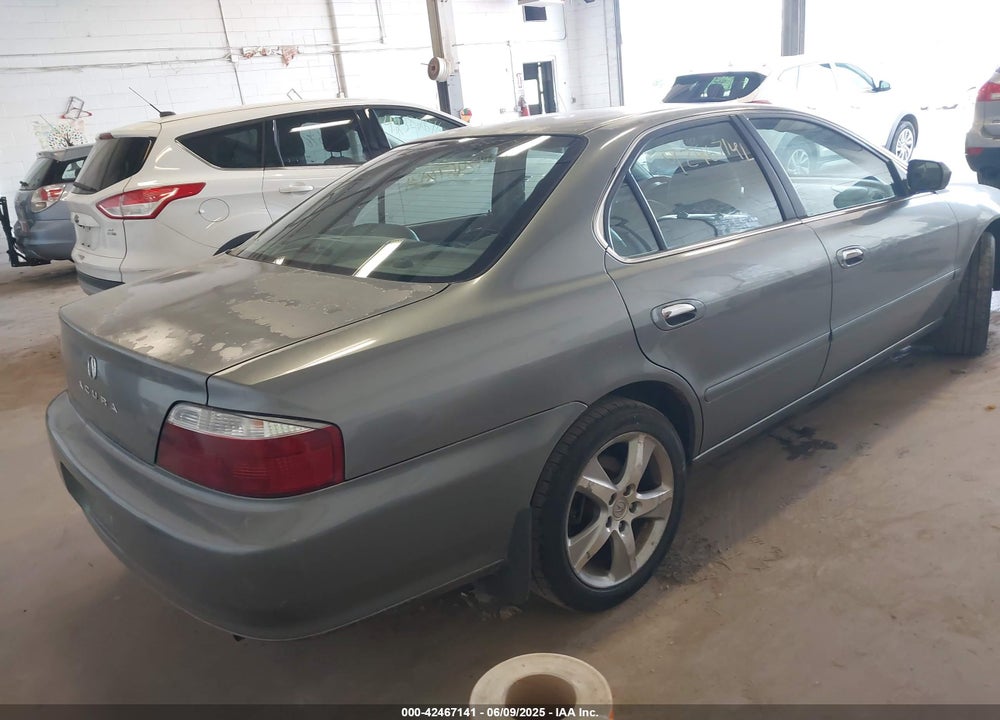 2001 ACURA TL 3.2 VIN: 19UUA56641A017842
