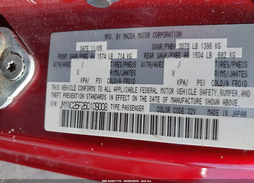 2006 MAZDA MX-5 MIATA VIN: JM1NC25F260109008