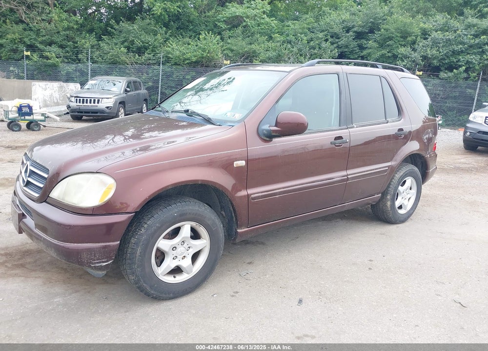 2001 MERCEDES-BENZ ML 320 VIN: 4JGAB54EX1A243467