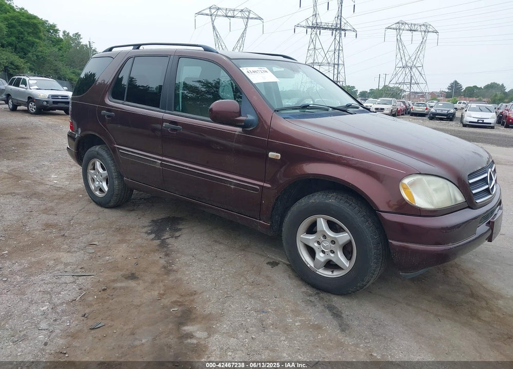 2001 MERCEDES-BENZ ML 320 VIN: 4JGAB54EX1A243467