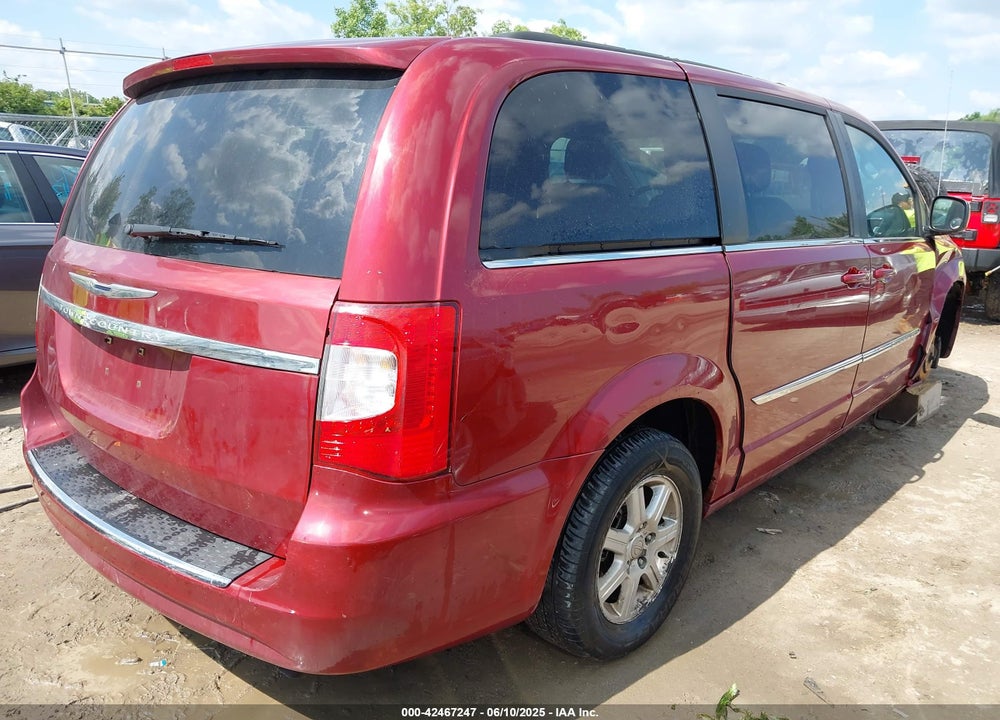 2011 CHRYSLER TOWN & COUNTRY TOURING VIN: 2A4RR5DG5BR612523
