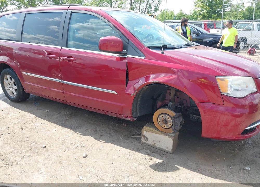2011 CHRYSLER TOWN & COUNTRY TOURING VIN: 2A4RR5DG5BR612523
