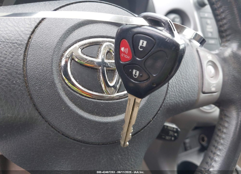 2008 TOYOTA RAV4 VIN: JTMBD31V885209591