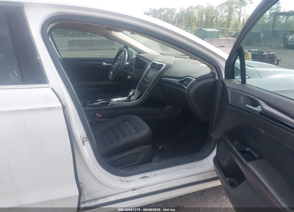 2013 FORD FUSION VIN: 3FA6P0HR5DR153526