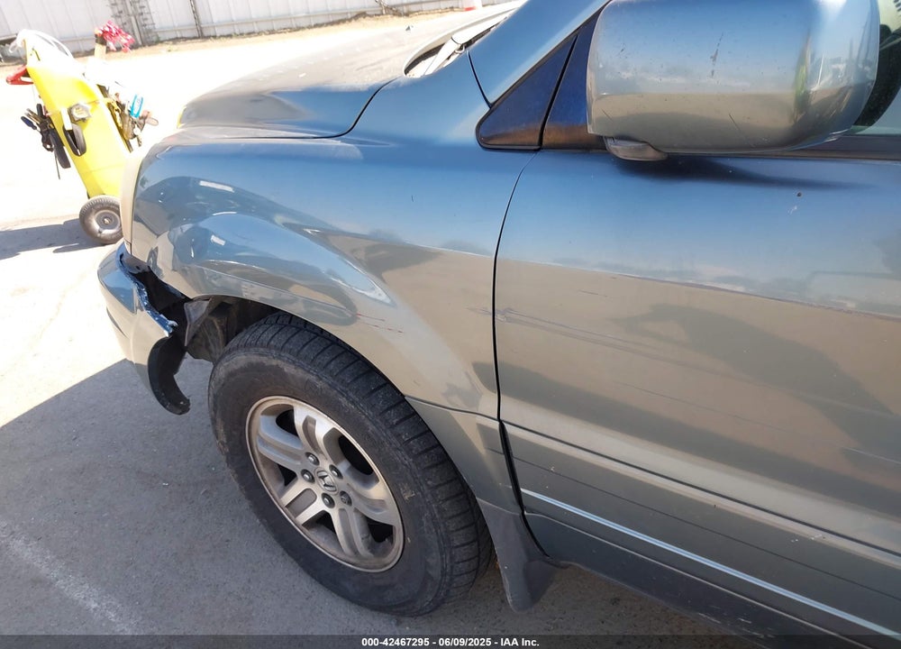 2005 HONDA PILOT EX-L VIN: 2HKYF18795H571845