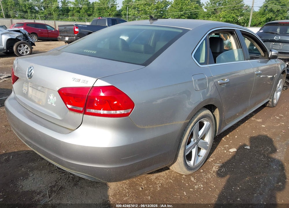 2014 VOLKSWAGEN PASSAT VIN: 1VWBS7A38EC085306