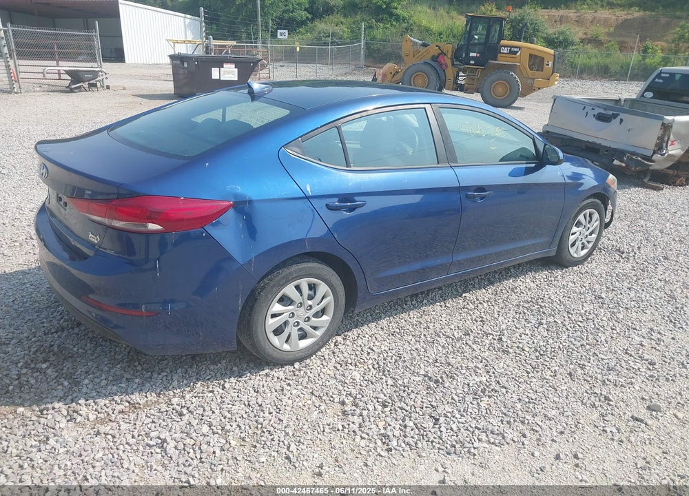 2017 HYUNDAI ELANTRA VIN: 5NPD74LF1HH177000