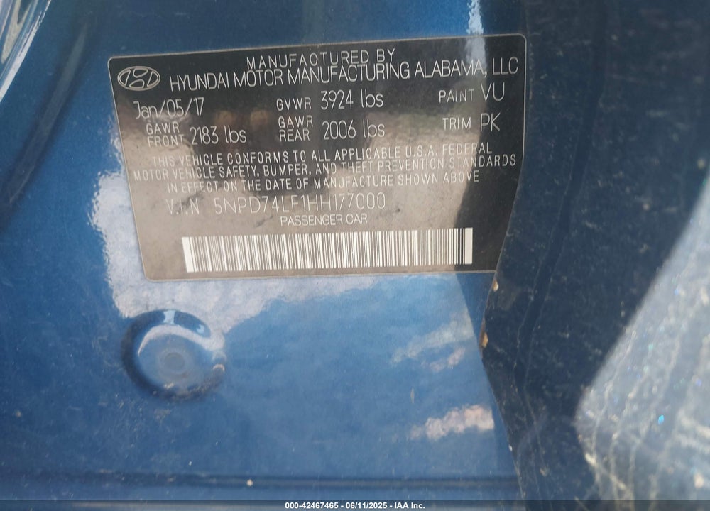 2017 HYUNDAI ELANTRA VIN: 5NPD74LF1HH177000