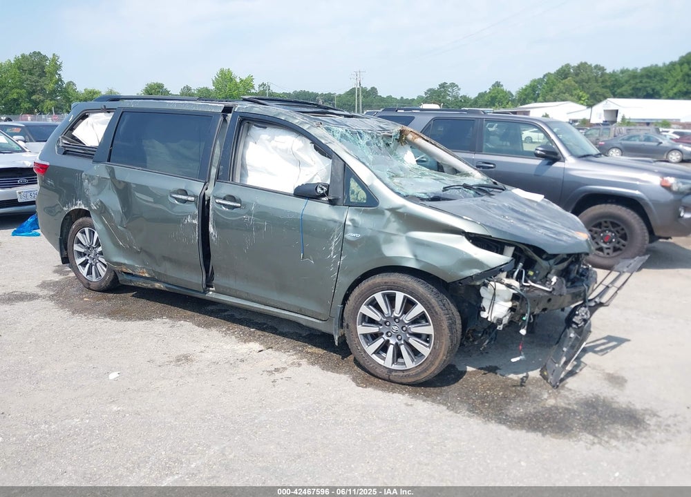 2019 TOYOTA SIENNA XLE PREMIUM 7 PASSENGER VIN: 5TDDZ3DC4KS217175