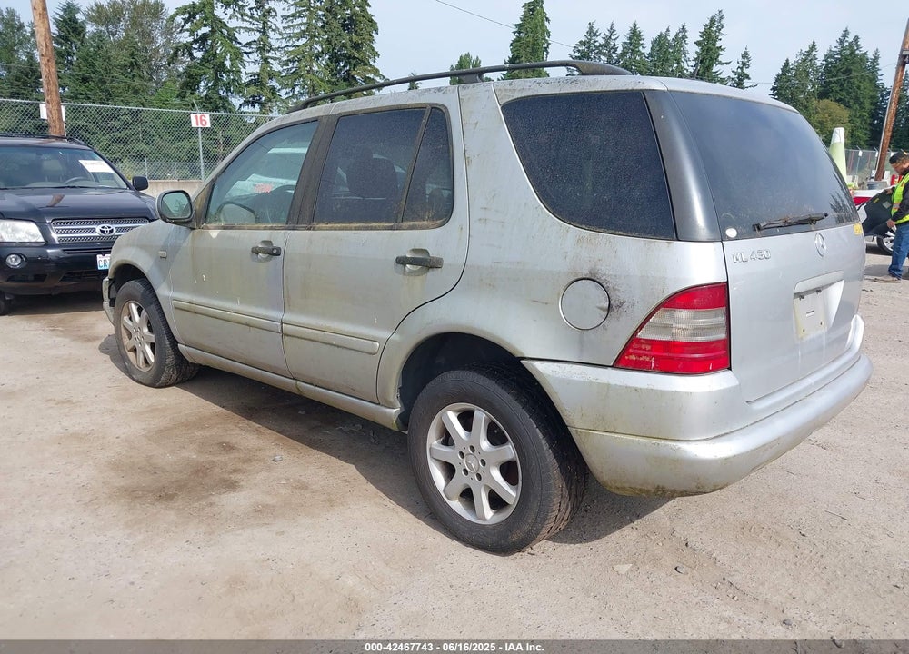 2001 MERCEDES-BENZ ML 430 VIN: 4JGAB72E61A265531