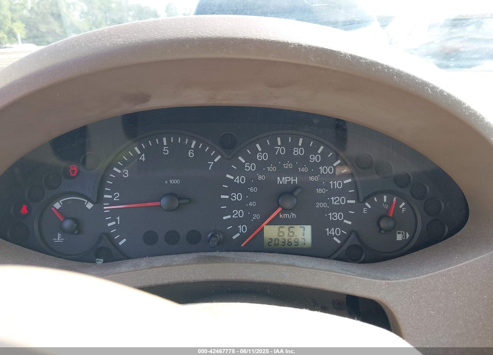 2005 FORD FOCUS ZX4 VIN: 1FAHP34N45W230950