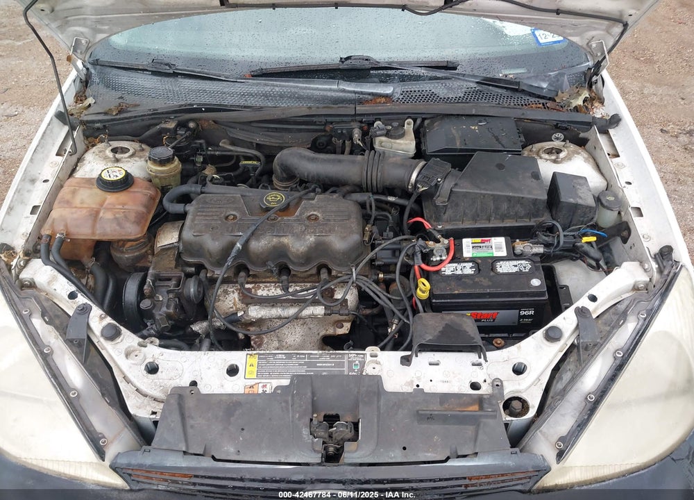 2000 FORD FOCUS LX VIN: 1FAFP33P0YW295695