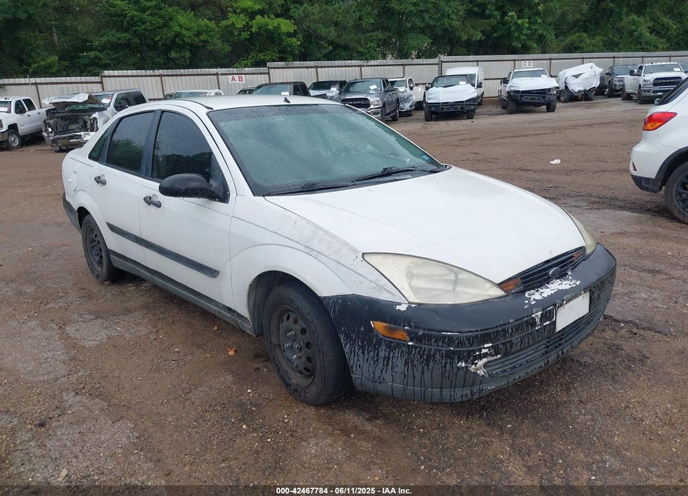 2000 FORD FOCUS LX VIN: 1FAFP33P0YW295695