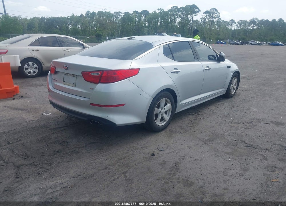 2015 KIA OPTIMA VIN: KNAGM4A7XF5617548