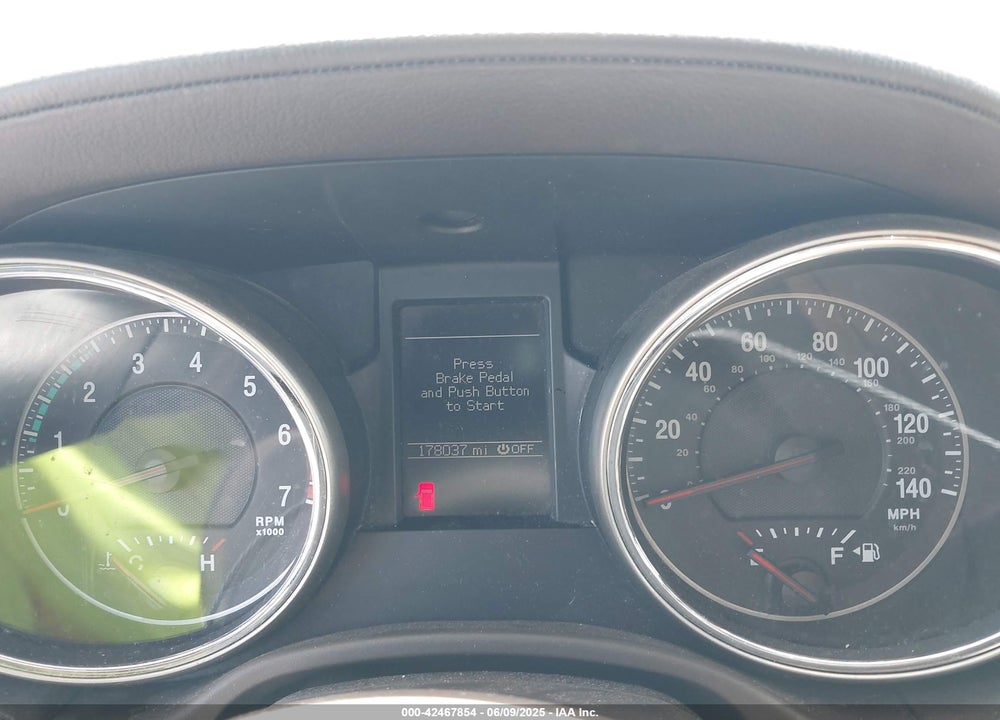2012 JEEP GRAND CHEROKEE VIN: 1C4RJFCT5CC180219