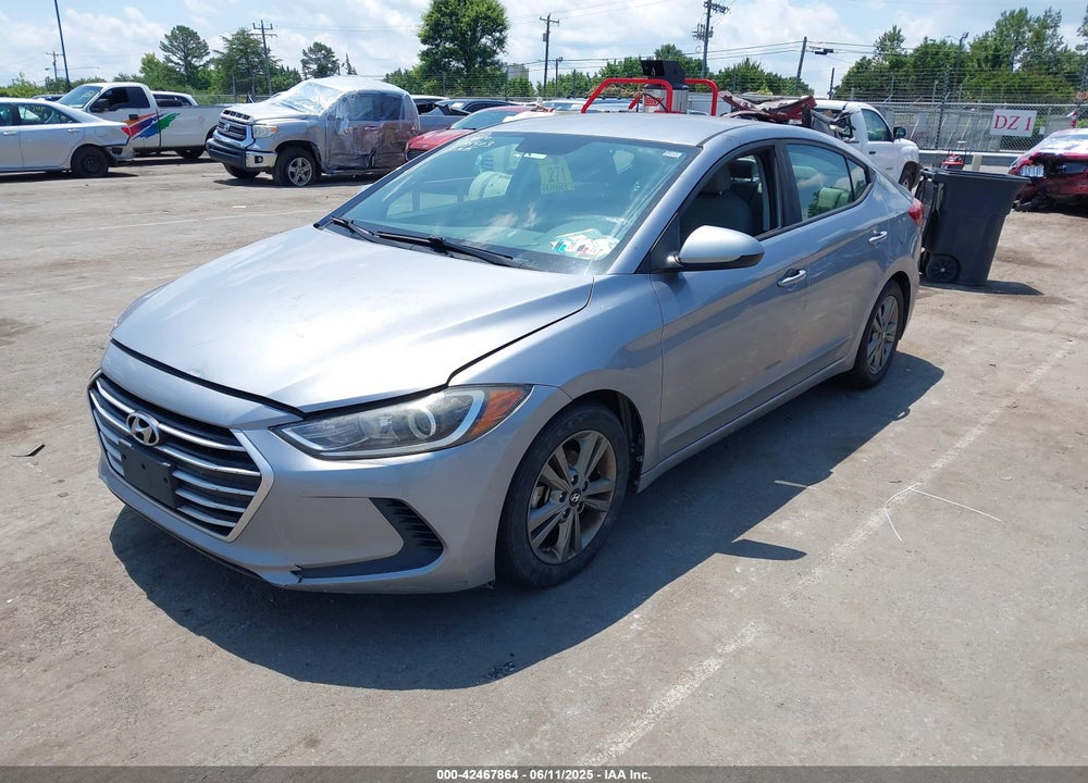 2017 HYUNDAI ELANTRA VIN: 5NPD84LF4HH095503