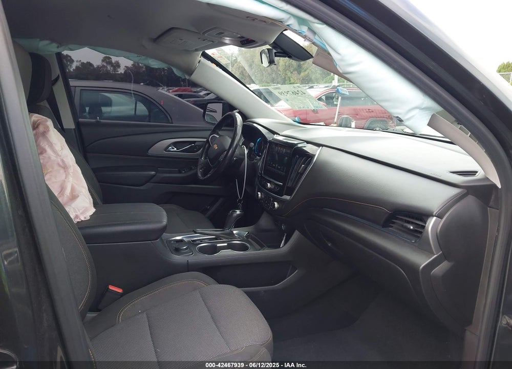 2018 CHEVROLET TRAVERSE VIN: 1GNERGKW7JJ133119