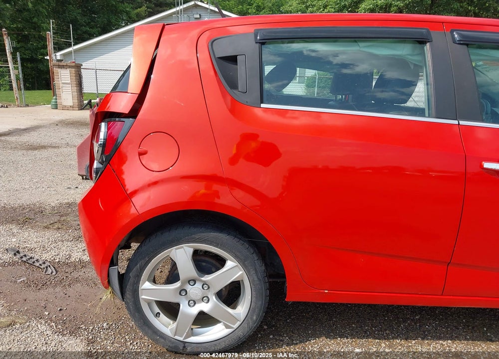 2013 CHEVROLET SONIC VIN: 1G1JE6SH4D4229560