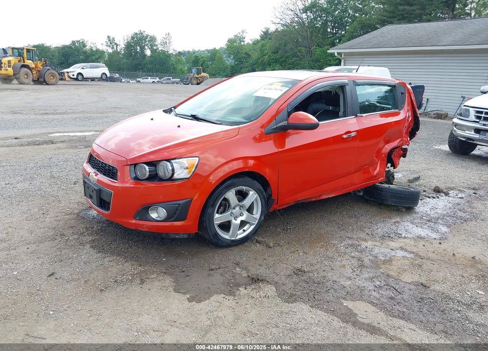 2013 CHEVROLET SONIC VIN: 1G1JE6SH4D4229560