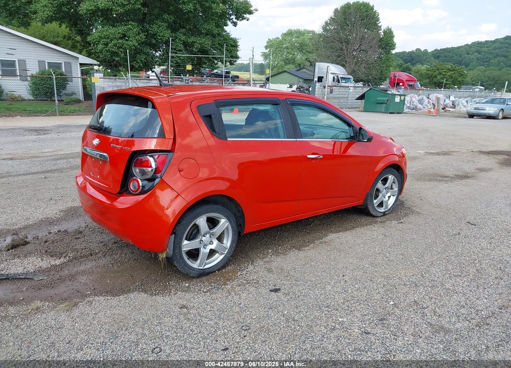 2013 CHEVROLET SONIC VIN: 1G1JE6SH4D4229560