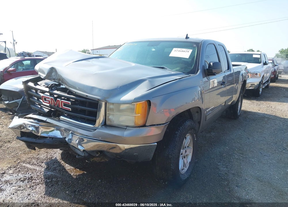 2007 GMC SIERRA 1500 VIN: 2GTEC19C971667115