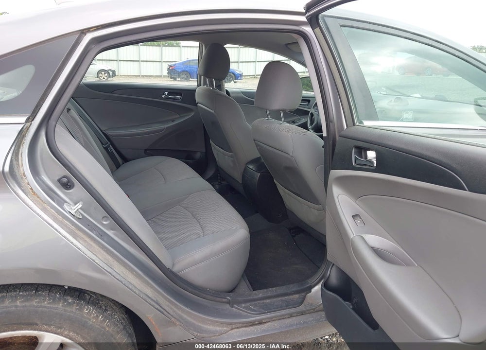 2013 HYUNDAI SONATA VIN: 5NPEB4AC1DH602933