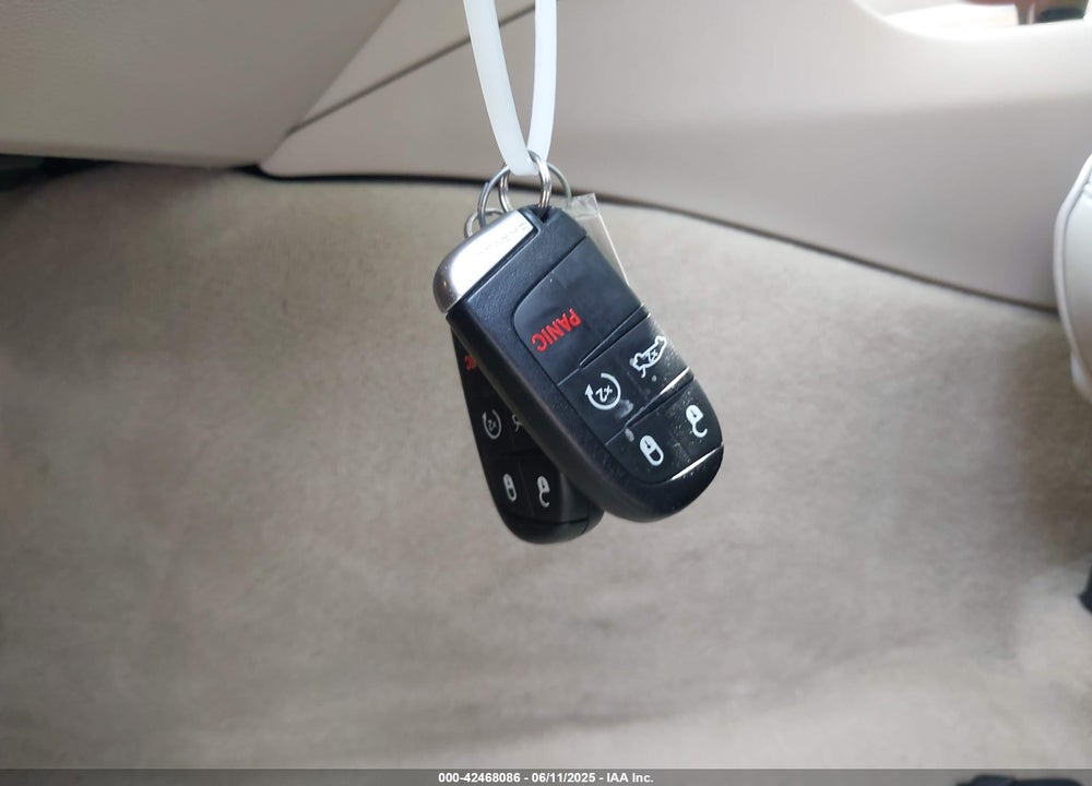2013 CHRYSLER 300 VIN: 2C3CCAEG9DH632498