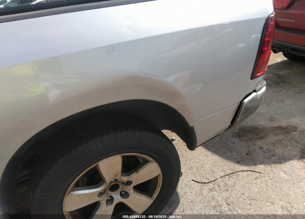 2011 RAM 1500 SLT VIN: 1D7RB1GT1BS696940