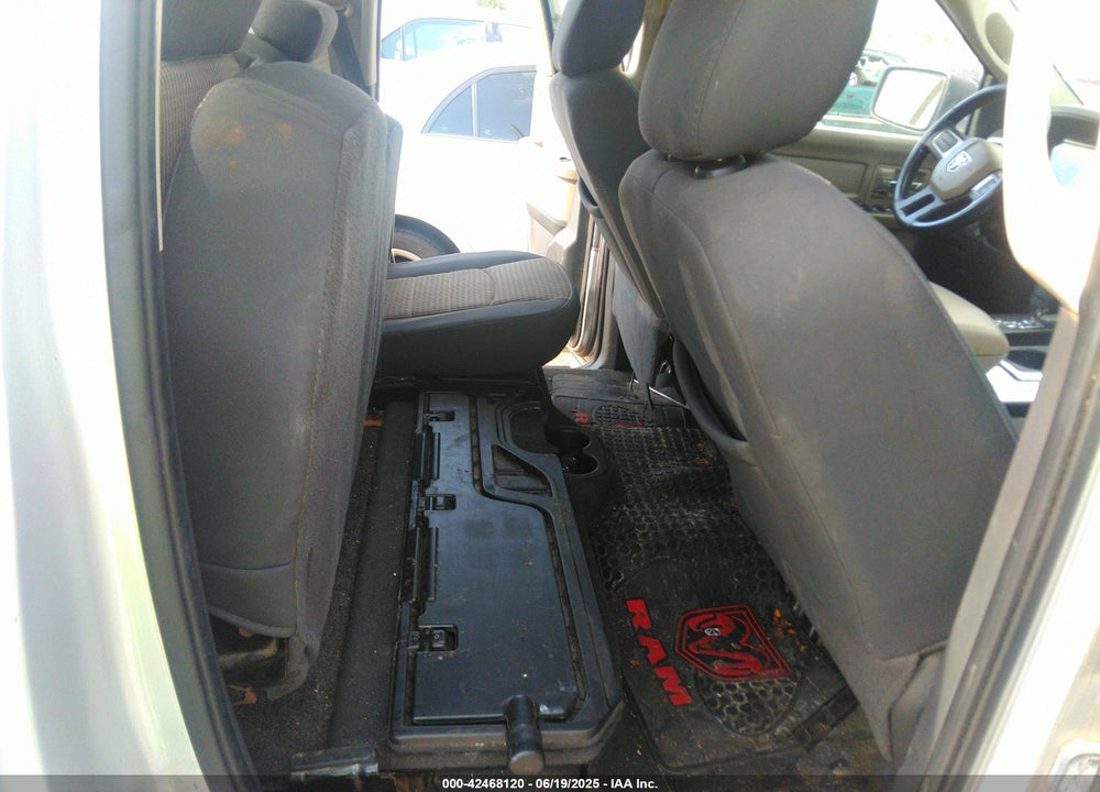 2011 RAM 1500 SLT VIN: 1D7RB1GT1BS696940
