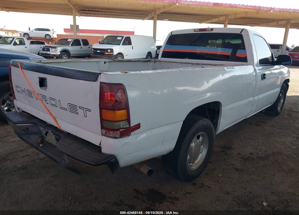 2001 GMC SIERRA 1500 SL VIN: 1GTEC14V81E901114
