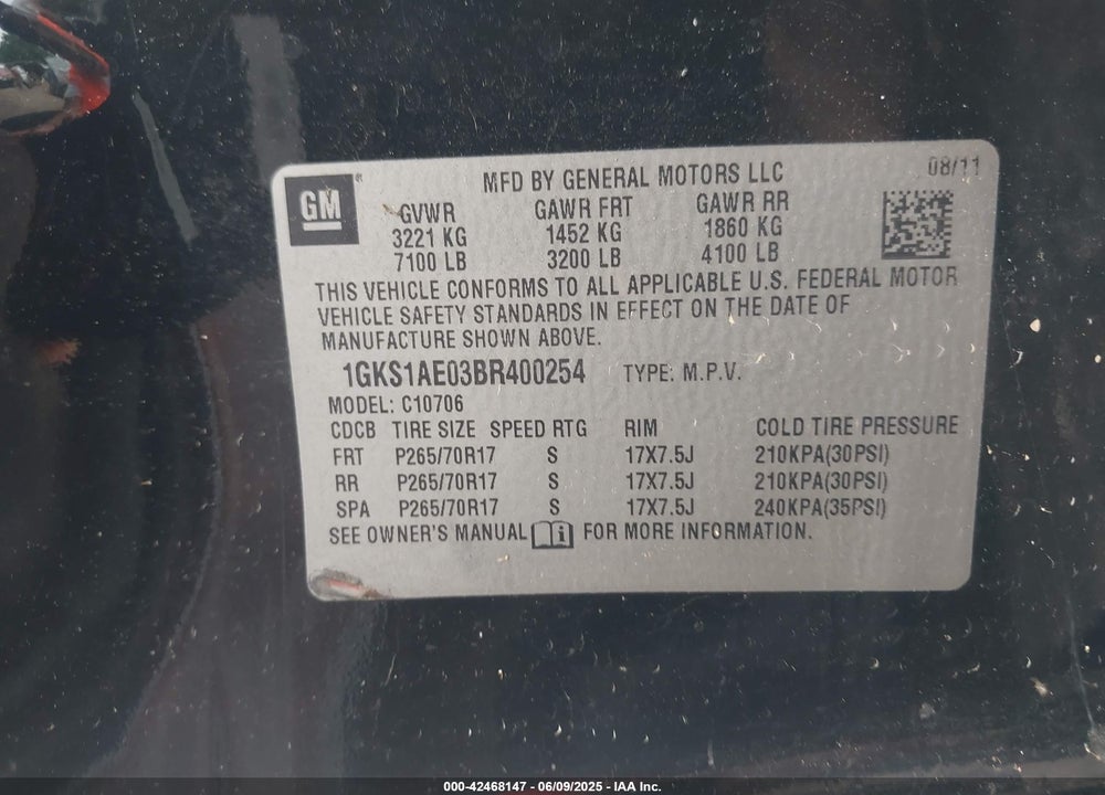 2011 GMC YUKON SLE VIN: 1GKS1AE03BR400254