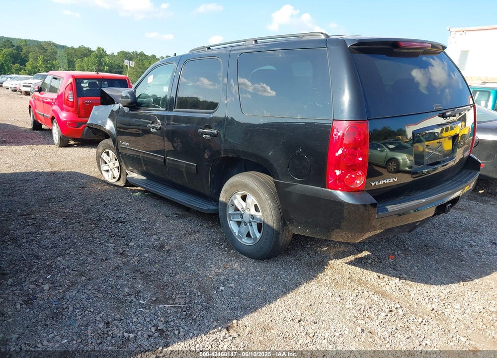 2011 GMC YUKON SLE VIN: 1GKS1AE03BR400254