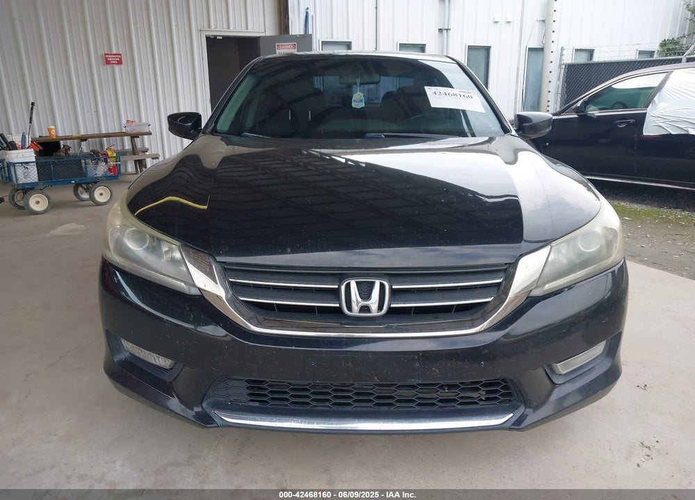 2013 HONDA ACCORD VIN: 1HGCR2F50DA073677