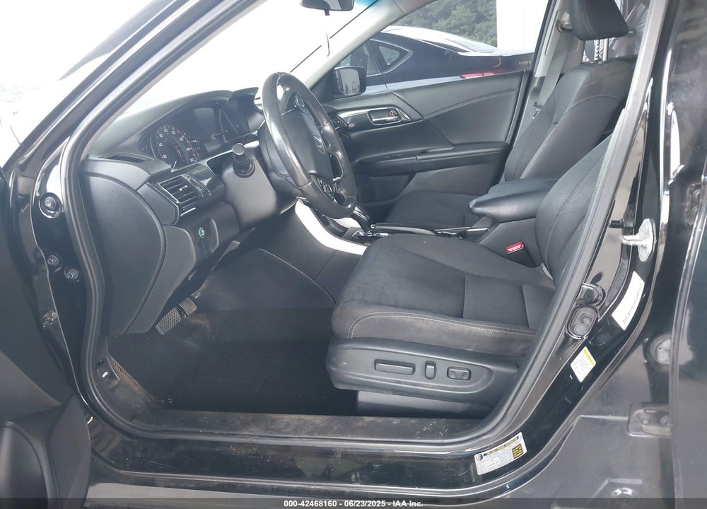 2013 HONDA ACCORD VIN: 1HGCR2F50DA073677