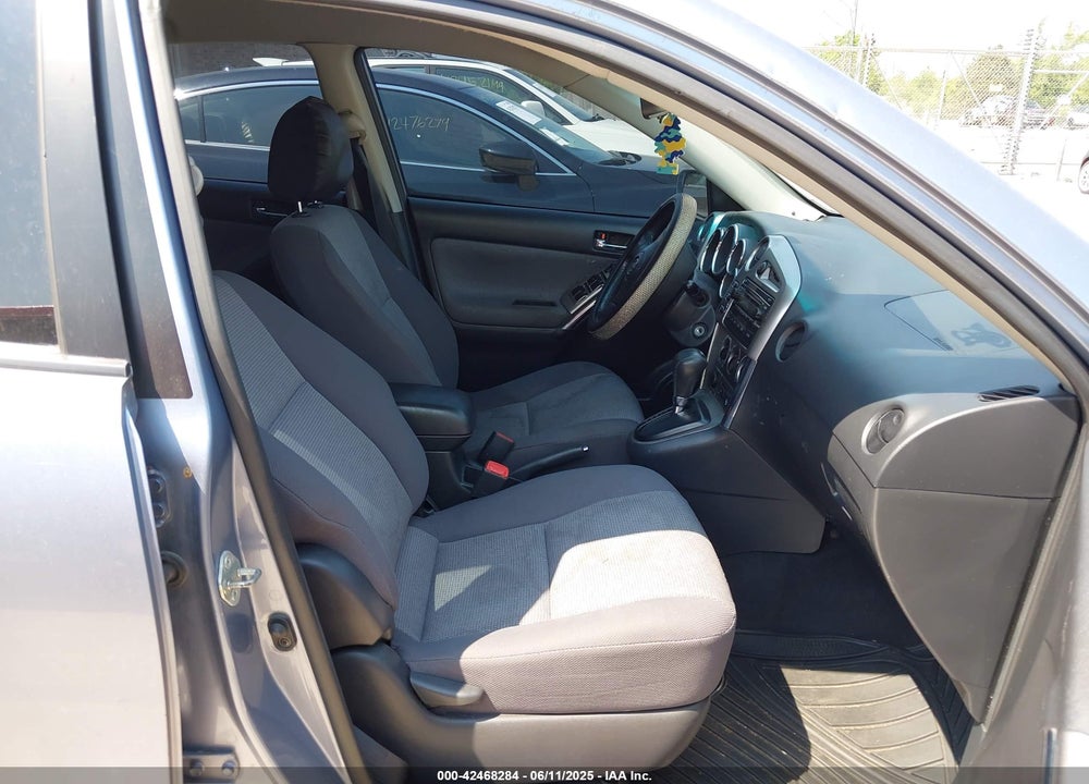 2005 TOYOTA MATRIX/XR VIN: 2T1KR32E35C353371