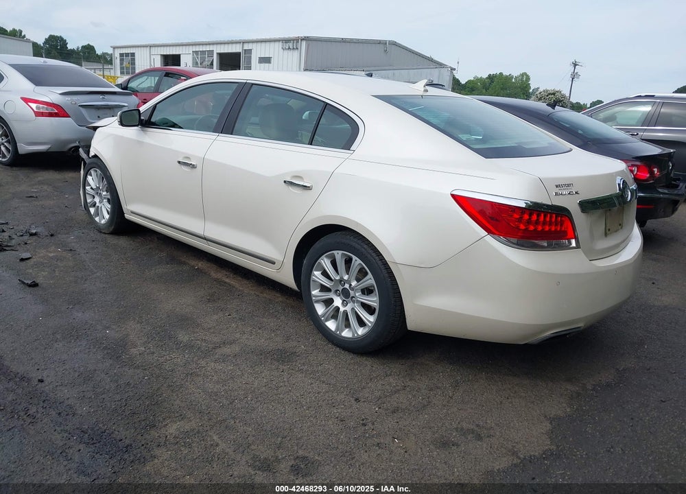 2013 BUICK LACROSSE LEATHER GROUP VIN: 1G4GC5E3XDF229810