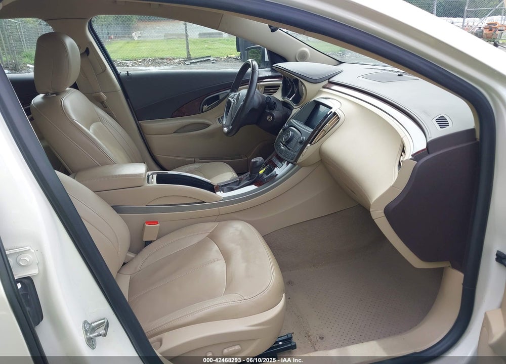 2013 BUICK LACROSSE LEATHER GROUP VIN: 1G4GC5E3XDF229810