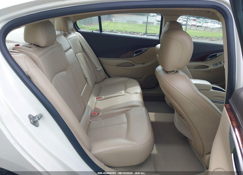 2013 BUICK LACROSSE LEATHER GROUP VIN: 1G4GC5E3XDF229810